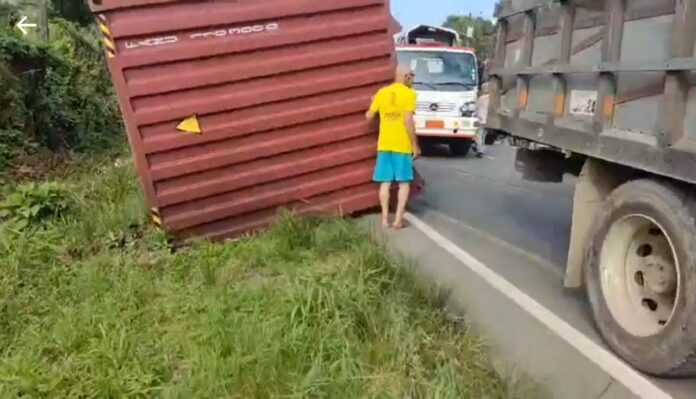 Accidente De Tr Nsito En El Empalme Deja Al Menos Cuatro Personas