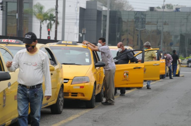 El taxista ya no hace muchas carreras