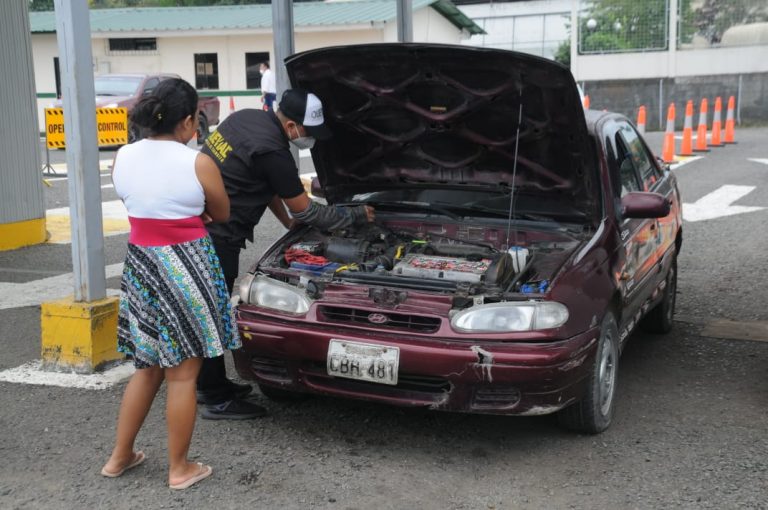 Empieza la matriculación vehicular para los dígitos 7 y 4