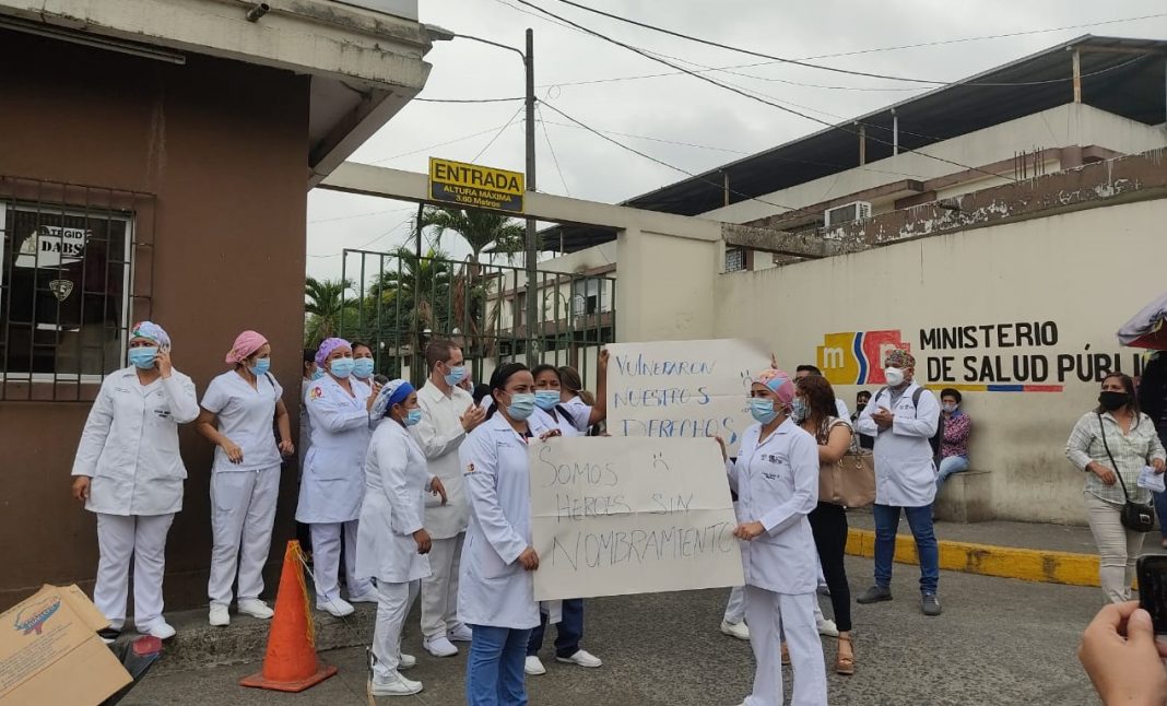 ‘sin Nombramientos Trabajadores De Salud Del Hospital Sagrado Corazón De Jesús De Quevedo 9330