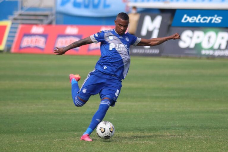 Emelec goleó en Manta y clasificó a la Gran Final de LigaPro