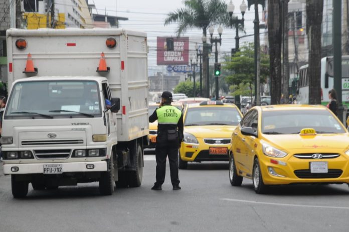 Hay 17 funcionarios de CTE investigados por presunta corrupción