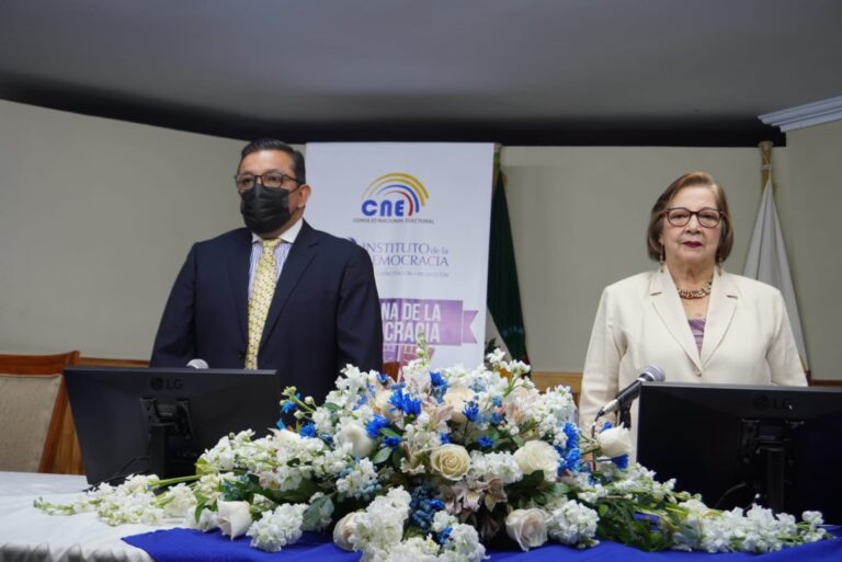 CNE – Delegación Electoral de Los Ríos inauguró Semana de la Democracia