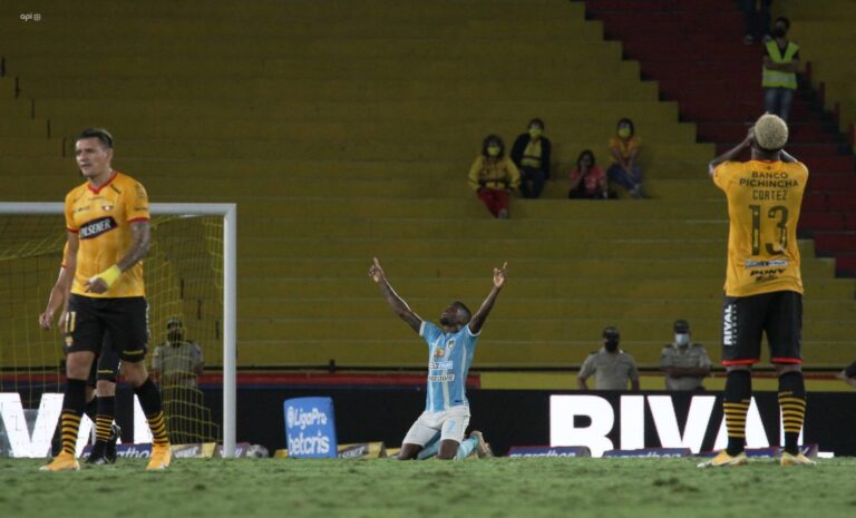 9 de Octubre, de la categoría de ascenso a la Copa Libertadores 