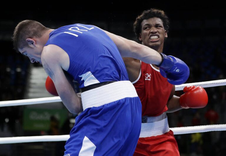 Boxeador Mina regresará al Ecuador tras ser liberado de una prisión de EE.UU