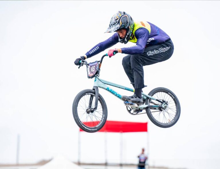 5 medallas de oro en Panamerica y 7 en Sudamericano de BMX