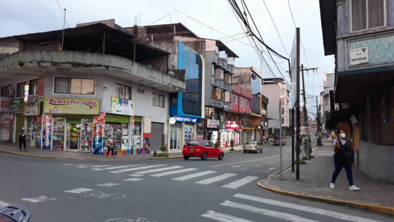 Varias ciudades aplicarán medidas para mermar contagios en fin de año