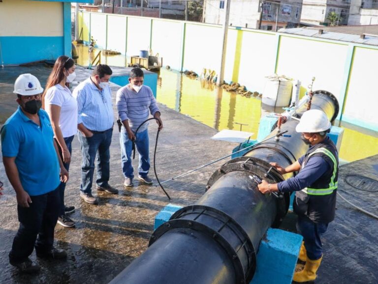 Falla en tuberías de Emsaba dejó sin agua a babahoyenses