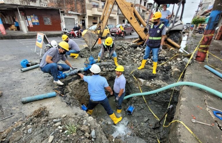 Malestar por falta de agua en diversos sectores de Babahoyo