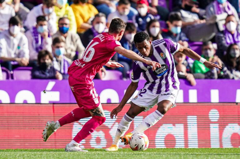 Gonzalo Plata empieza el 2022 gambeteando