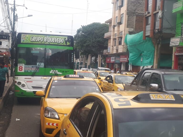 Quevedo: Taxistas y buseteros preocupados por la delincuencia en las rutas alternas