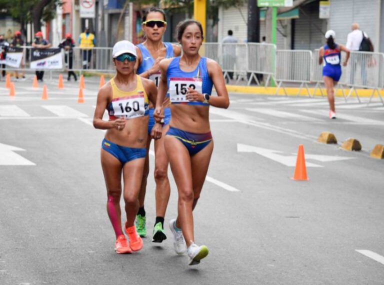 Confederación de Atletismo aplaude triunfo de ecuatorianas 