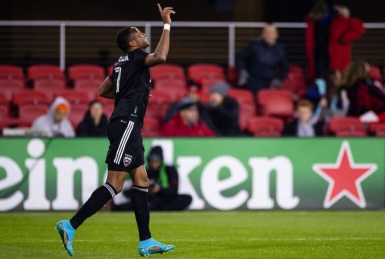 Michael Estrada debutó con doblete en el DC United