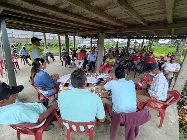 Mocache: Asociación Campesina y técnicos agropecuarios de la Prefectura se reúnen