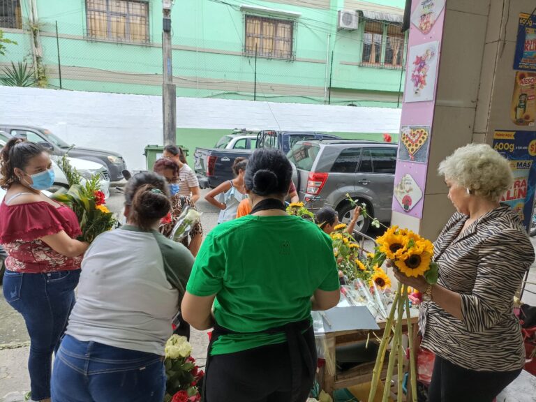 El Día de las Madres activó el comercio local