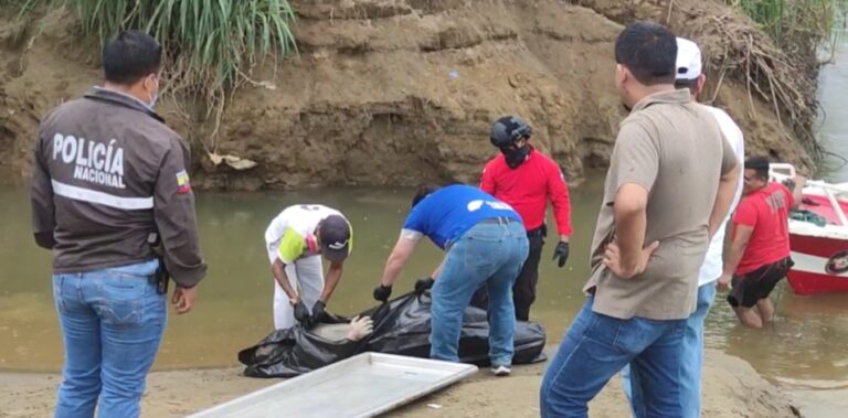 Quevedo: Hallan un cadáver en las riberas del río