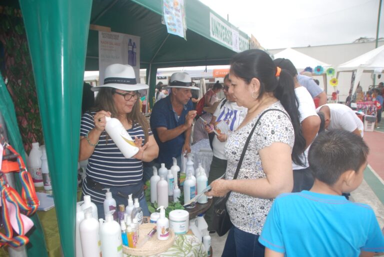 El Parque de la Familia se llenó de emprendedores