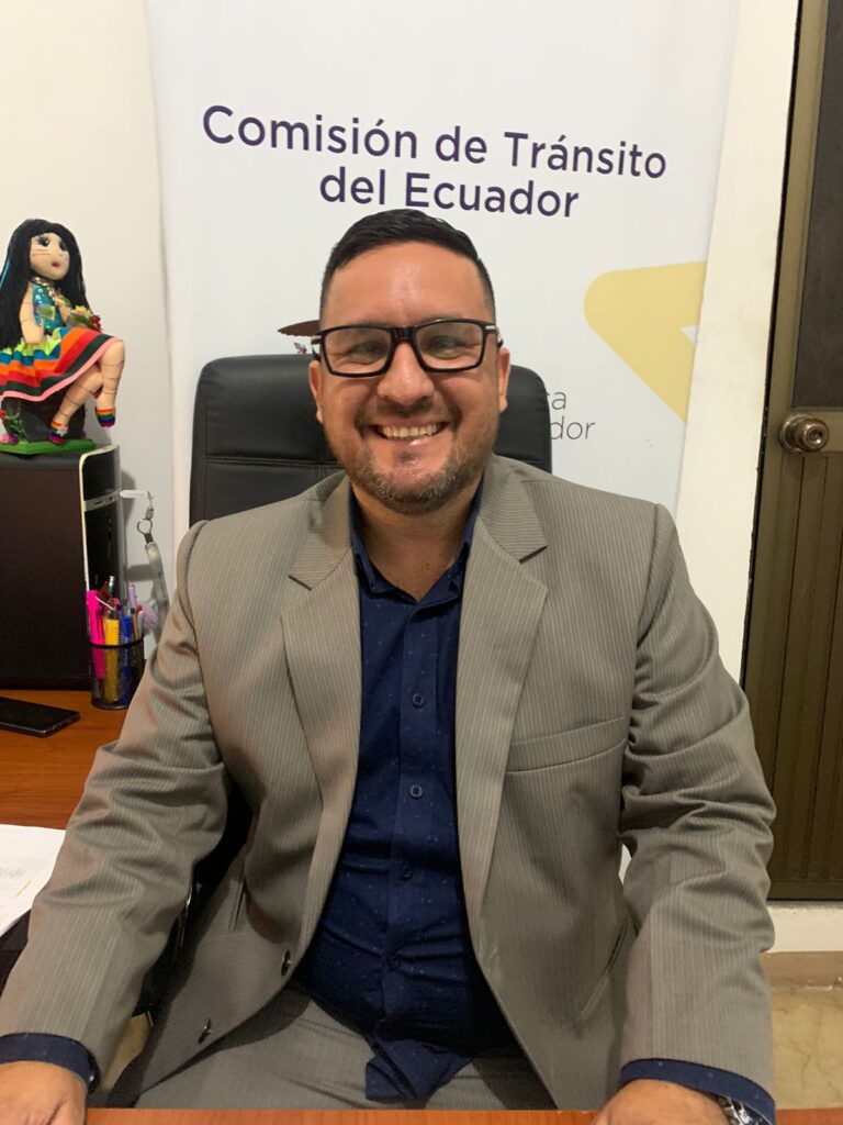 CTE Los Ríos tiene nuevo director provincial 