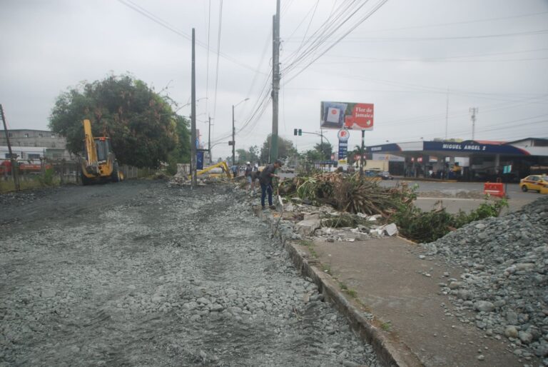 Remodelación de la avenida Walter Andrade permitirá a las ambulancias más movilidad