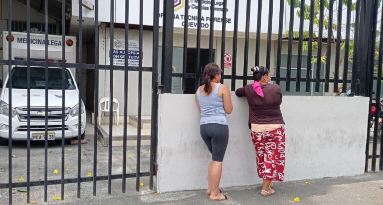 Padre e hija, juntos hasta la eternidad