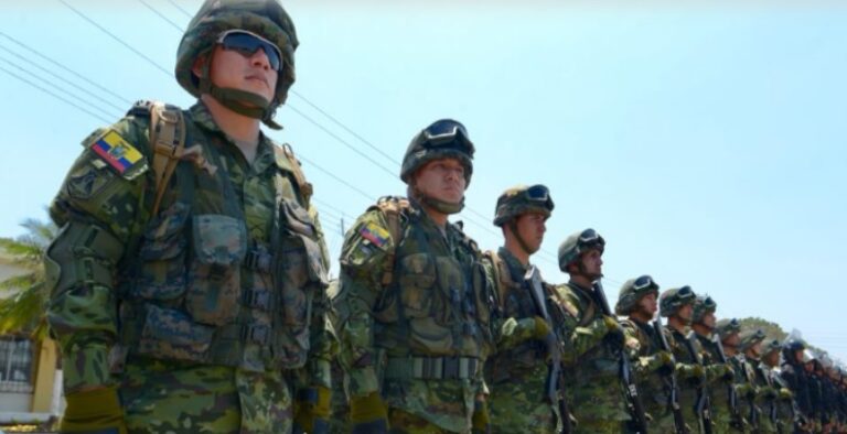 Militares tendrán 10 días libres este fin de año