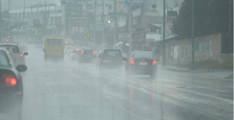 Inamhi prevé que continúen lluvias intensas y tormentas eléctricas en varias zonas del Ecuador