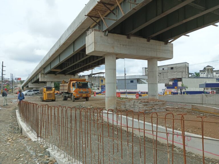 Avanzan los trabajos en el puente a desnivel de Quevedo