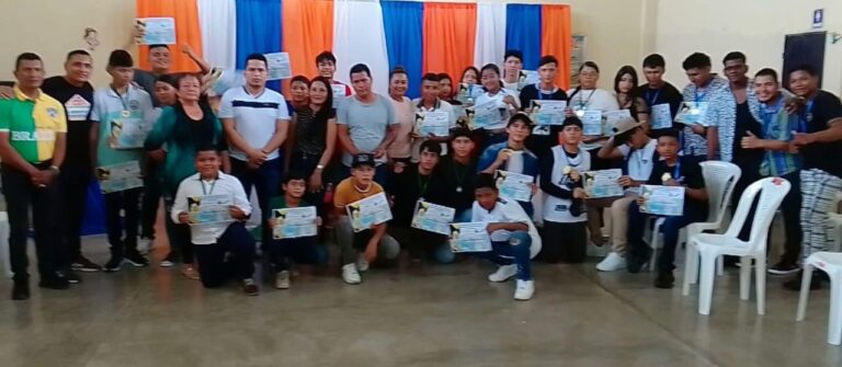 Curso vacacional de boxeo concluye con éxito en Quevedo