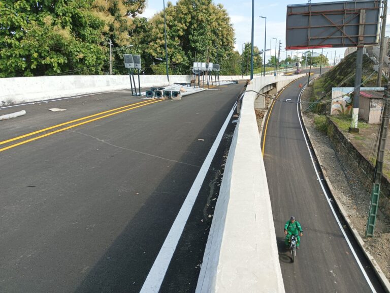 El 10 de mayo sería la fecha de entrega del puente a desnivel en Quevedo 