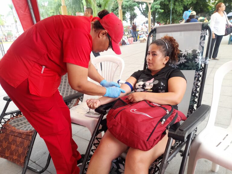 Cruz Roja realizó campaña de donación de sangre en Babahoyo 