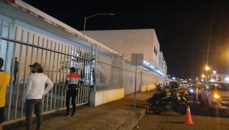 Delincuentes matan a un trabajador por robarle su moto en Quevedo