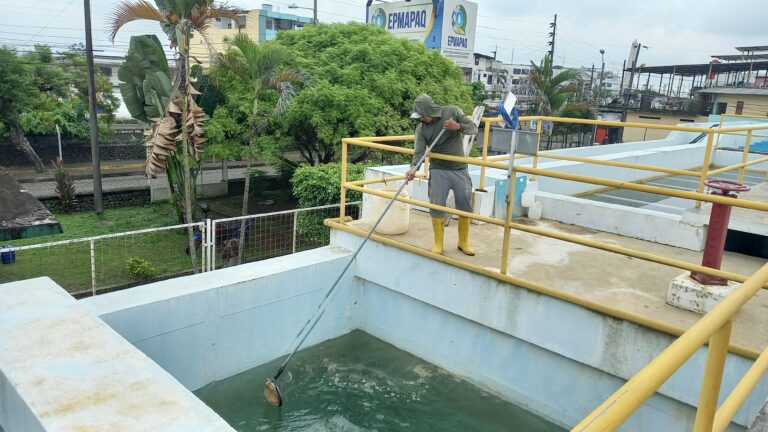 Crisis financiera en la Empresa Pública Municipal de Agua Potable y Alcantarillado de Quevedo