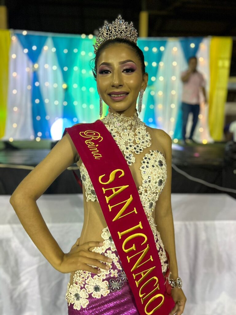 Anny Naranjo es la reina de San Ignacio de Mocache