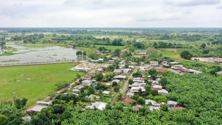 Familias del recinto Matecito de Vinces tienen internet