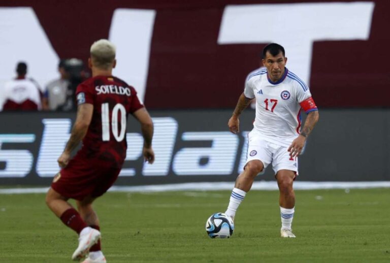 Eliminatorias: Venezuela goleó a Chile y sueña con su primer Mundial