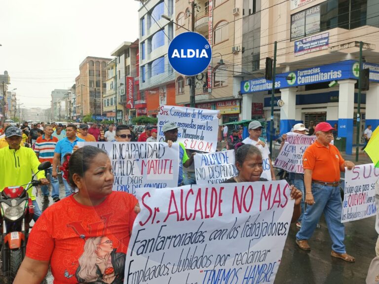 AME exige a Ministerio de Finanzas que transfiera recursos a municipios