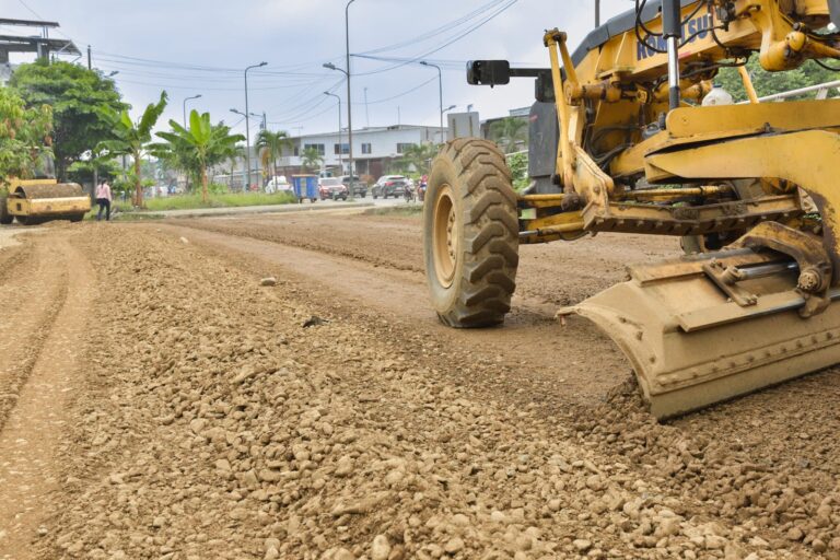 Babahoyo: Municipio emprenderá acciones viales para dos sectores de la ciudad