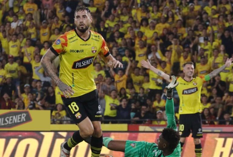 Barcelona SC venció 2-0 a Liga de Quito y a pelea por ganar la primera etapa