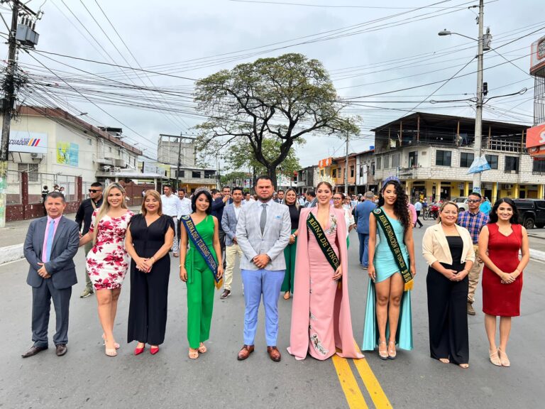 Autoridades y ciudadanía de Vinces conmemoraron el aniversario 270 de la fundación de Vinces