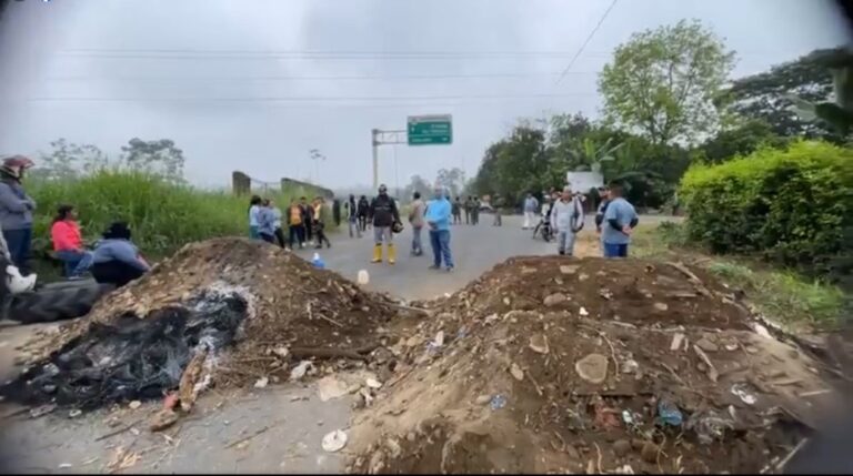 “Queremos que venga el Sr. Prefecto, no los portavoces”, piden moradores de El Vergel