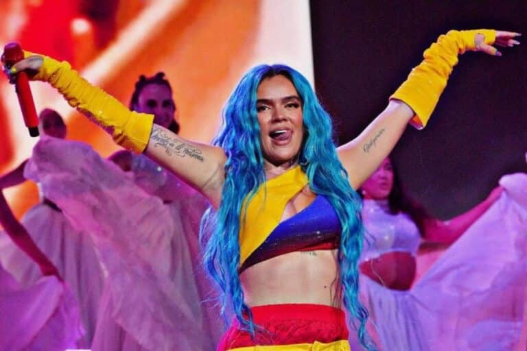 Karol G cantará el himno de Colombia en la final de la Copa América 2024