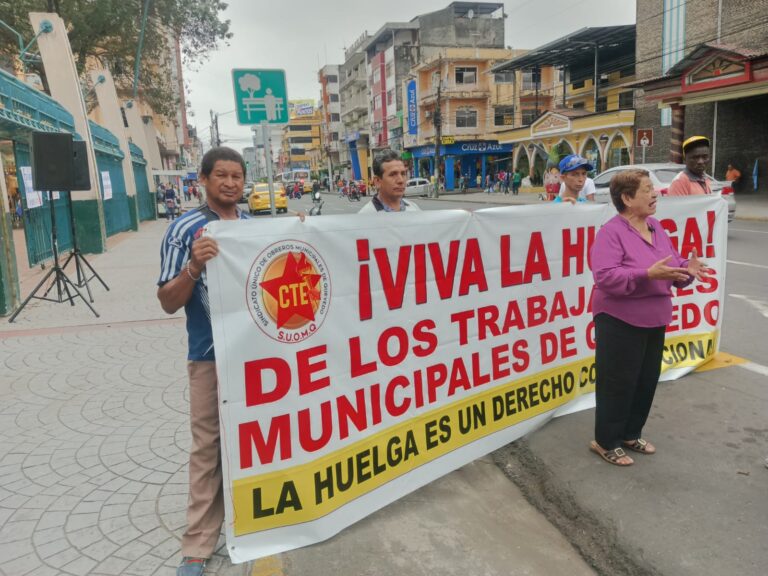 Obreros municipales hacen colecta para sobrevivir mientras otros enfrentan crisis en su salud