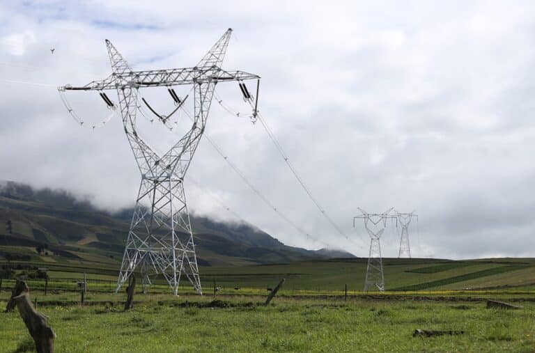 Revuelo nacional por anuncio de suspensión temporal programada de energía eléctrica