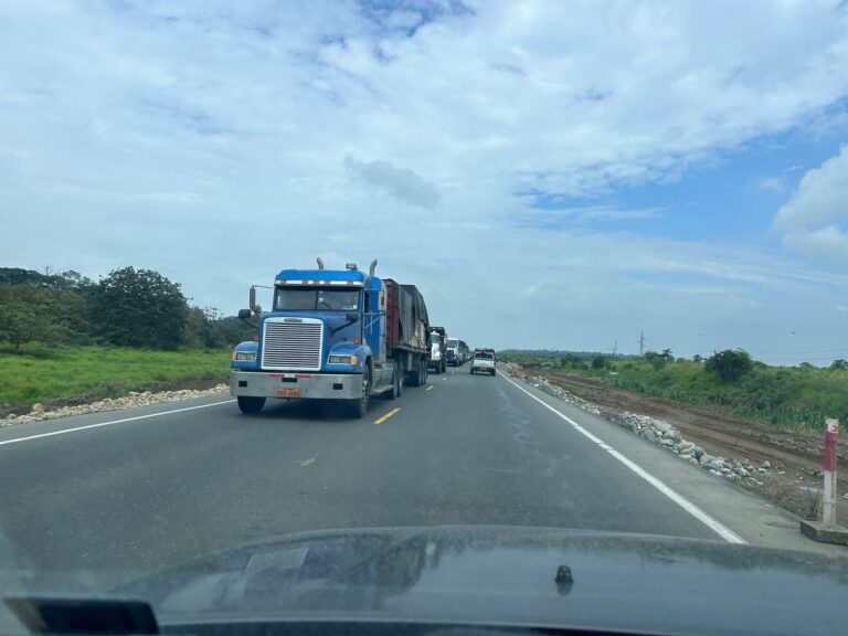 Circular por la E25 es cada vez más lento y pesado, debido a obras de ampliación en la vía E-25